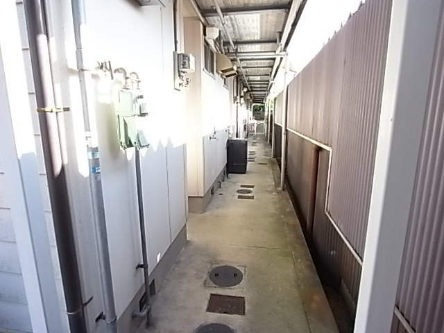 ライフ寧楽のエントランス