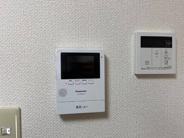 モアイーストⅤの内装|カメラ付インターホン