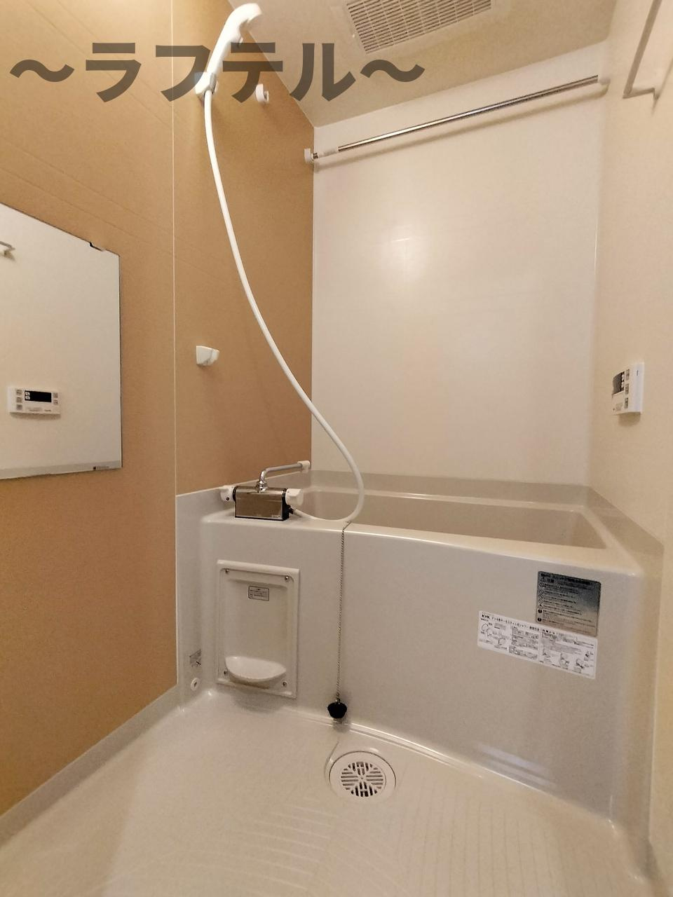 MELLAS新狭山Ⅲの浴室|同メーカー施工　別部屋イメージ写真