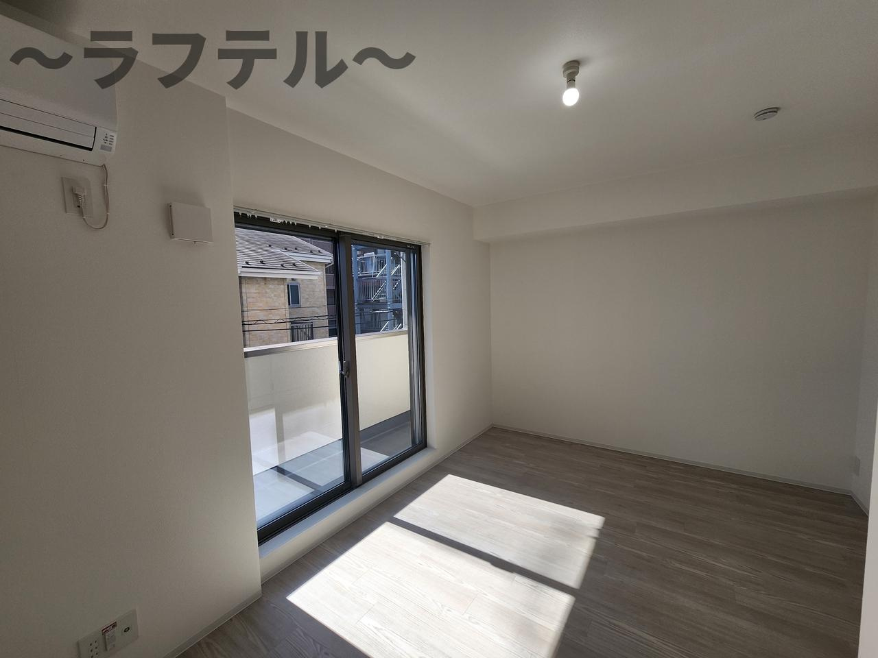  (仮称)ジーメゾン南大塚ブレイトの居間・リビング|同メーカー施工　別部屋イメージ写真