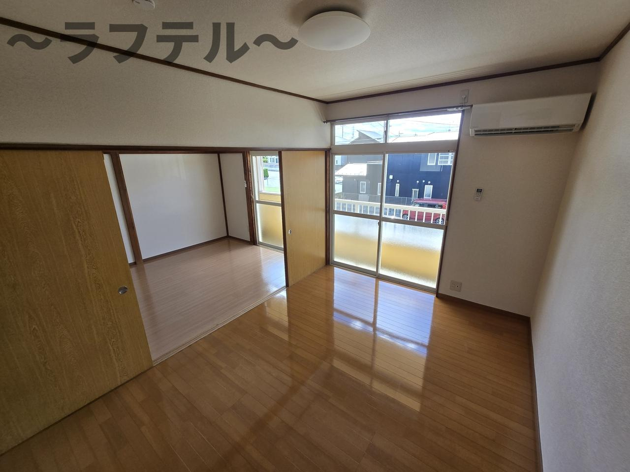 メゾン山岡の洋室