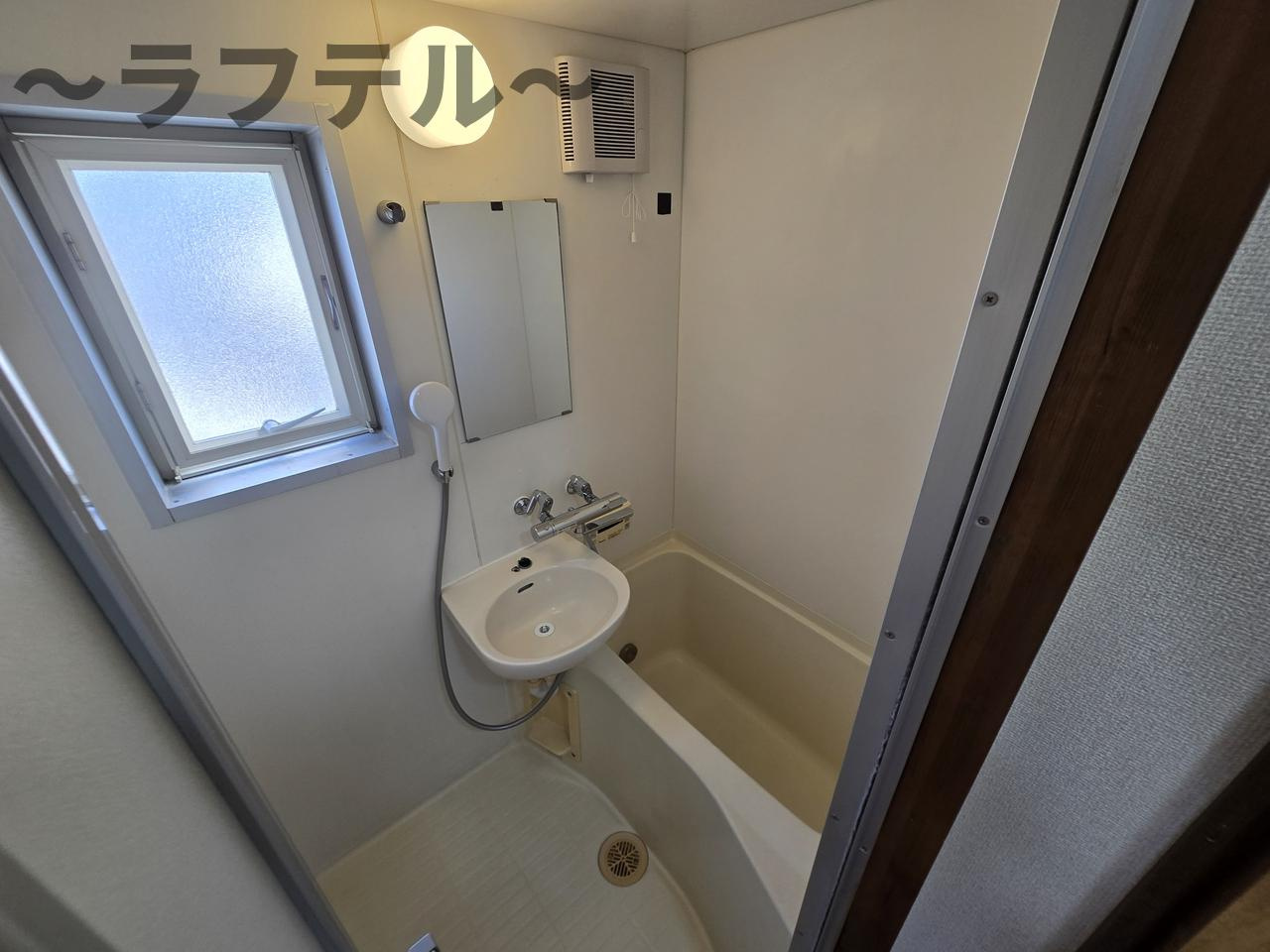 メゾン山岡の浴室