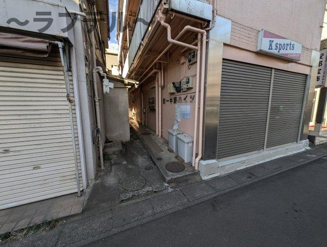 第一中野ハイツのエントランス