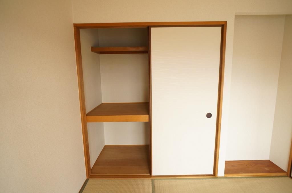 バーベナ光台Ｄ棟の収納
