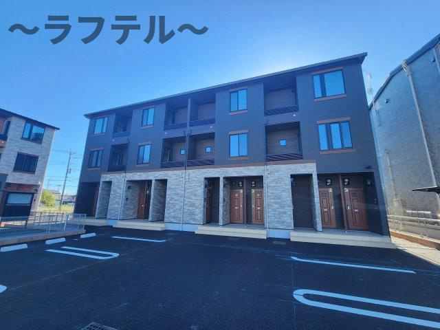 ヒカルサ狭山広瀬台フロントの外観