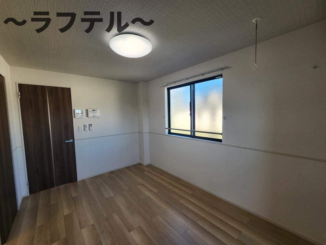 ヒカルサ狭山広瀬台フロントの居間・リビング