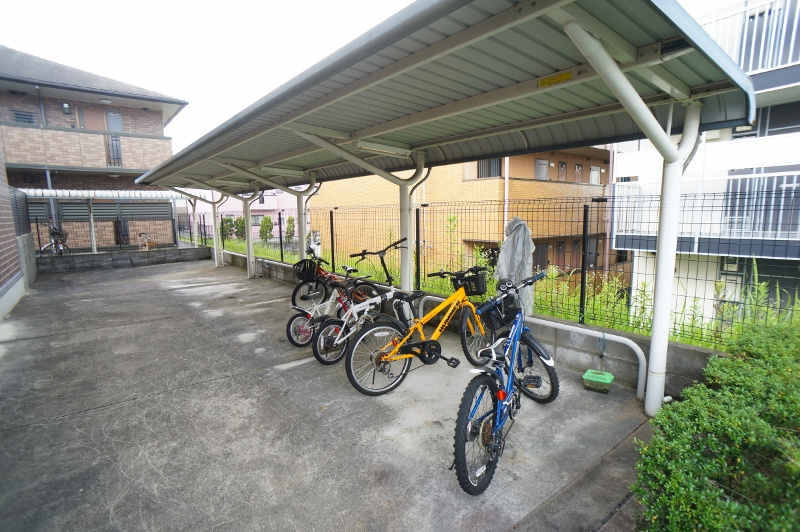 リビングタウン相楽Ｂ棟のその他共用部分