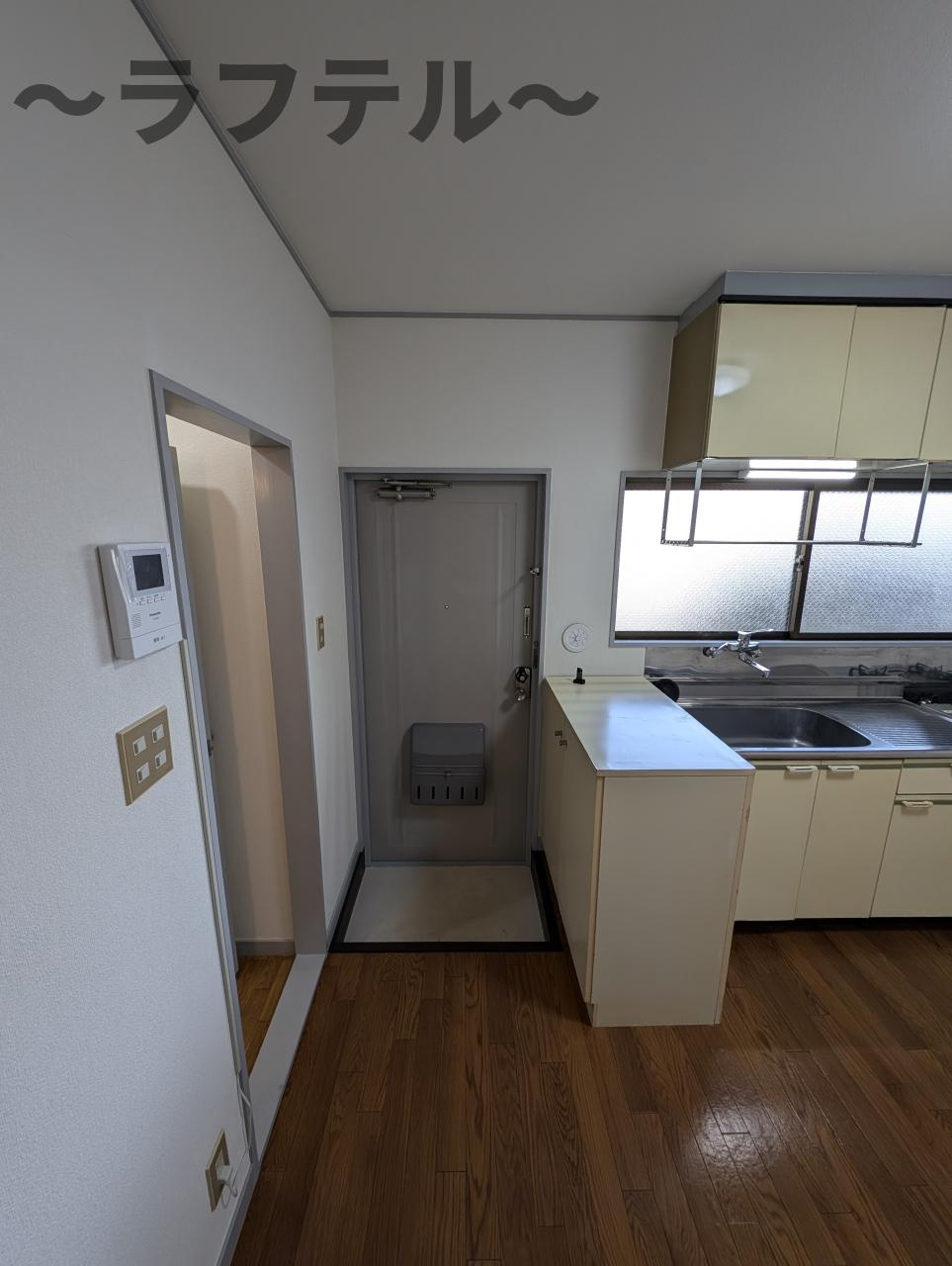 コーポベルの玄関|別部屋イメージ写真
