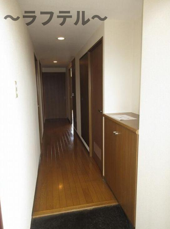 ユーネット所沢の玄関|別部屋イメージ写真