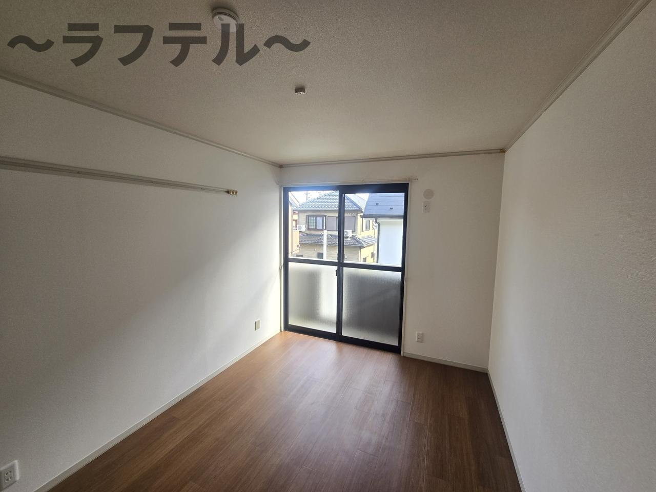 ドゥエル所沢Aの居間・リビング|別部屋イメージ写真