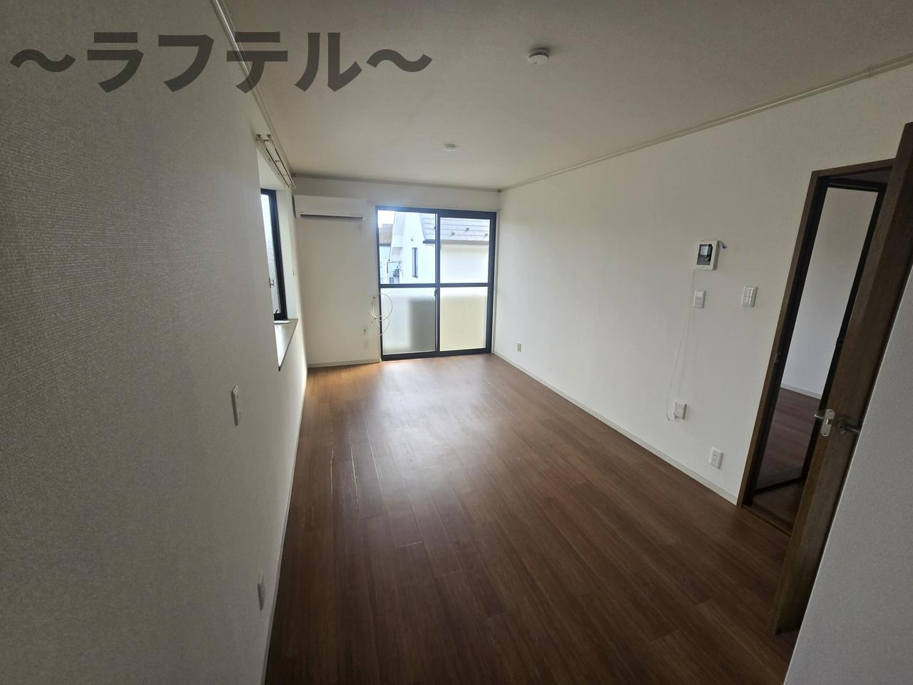 ドゥエル所沢Aの居間・リビング|別部屋イメージ写真