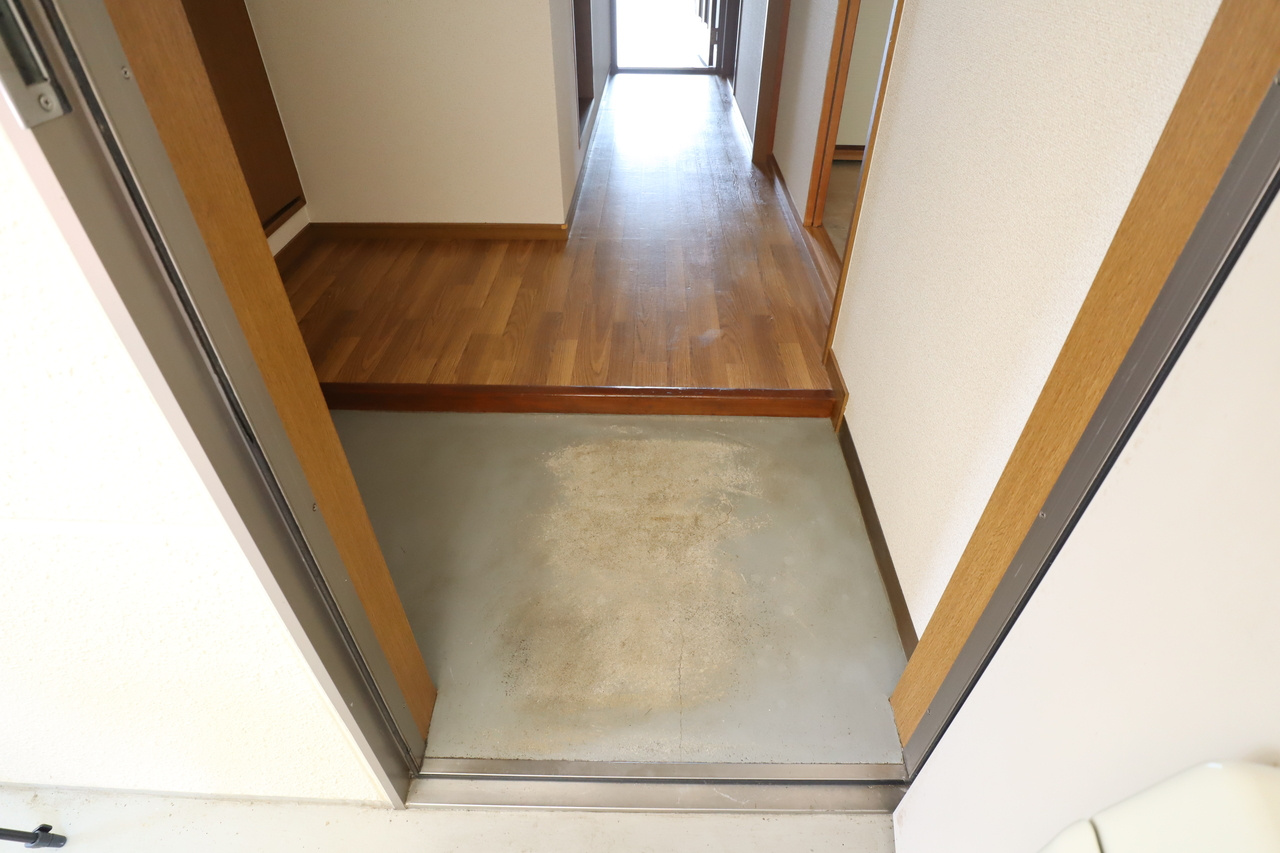 エスペランサ森川Ⅰの玄関
