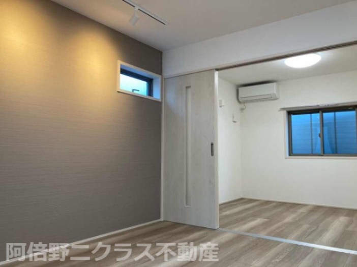 フジパレス帝塚山Ⅱ番館の居間・リビング