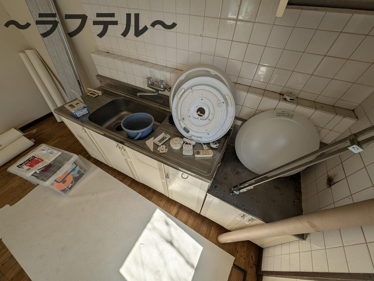小手指タウンハウスAのキッチン|別部屋イメージ写真 反転イメージ