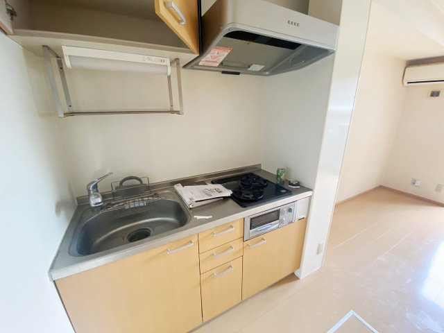 コーポボナールのキッチン|別号室の参考写真です。