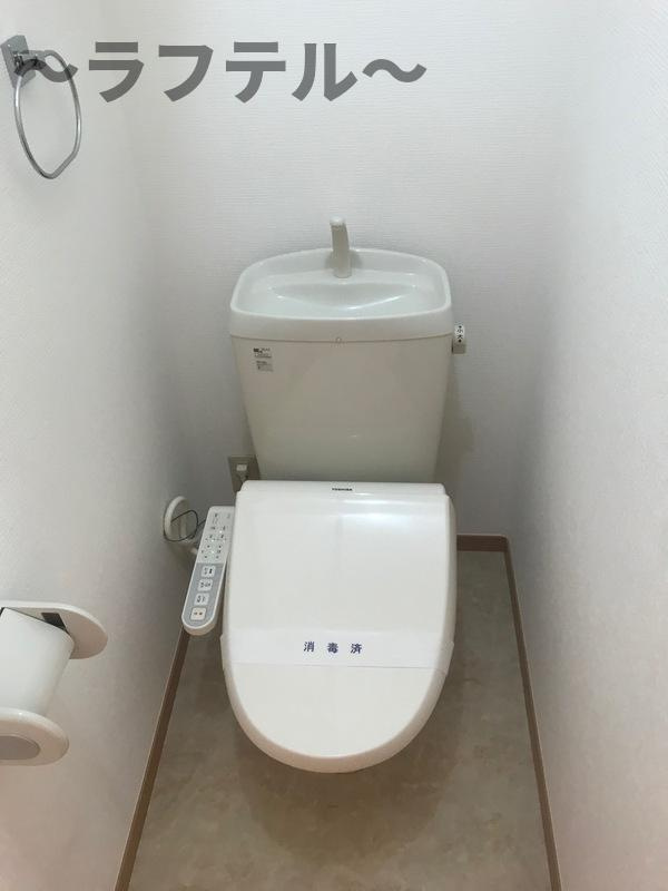 コンフォート・レーベンＡのトイレ