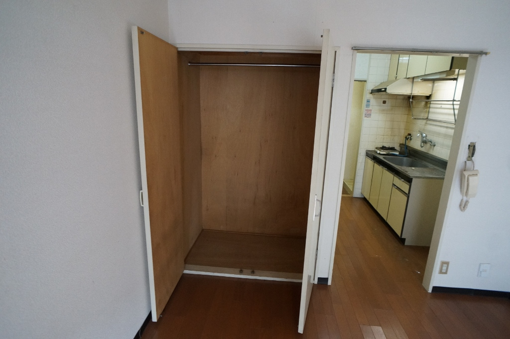 エクセレント河の収納