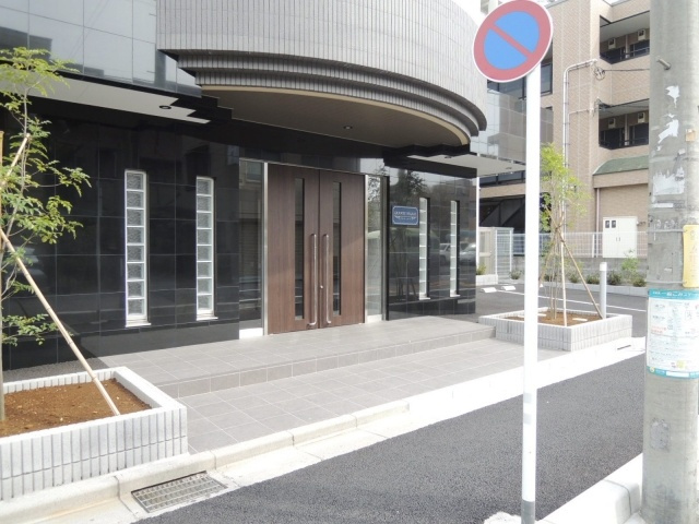 グランデ　レガーロのエントランス