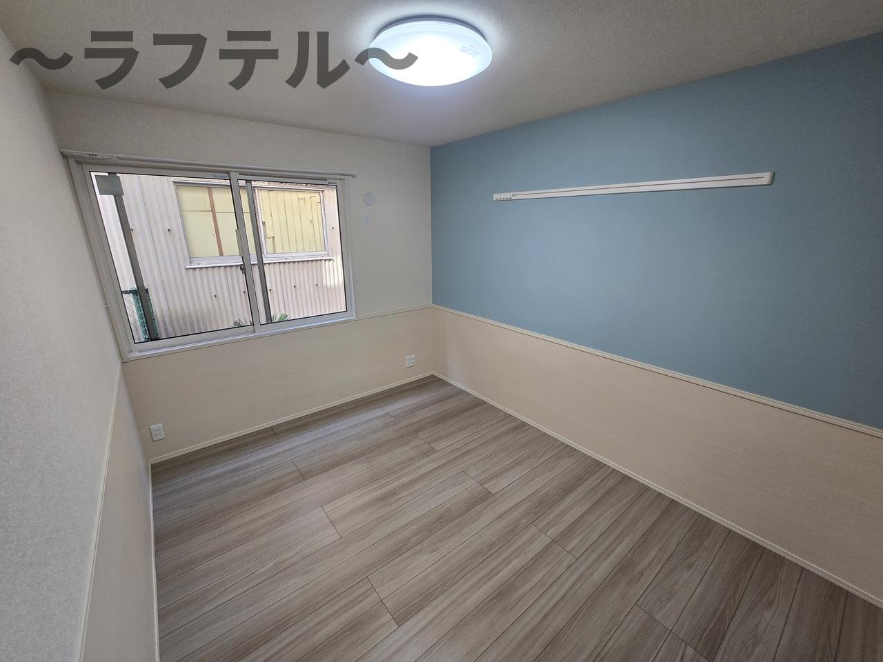 ソレイユ町屋の洋室