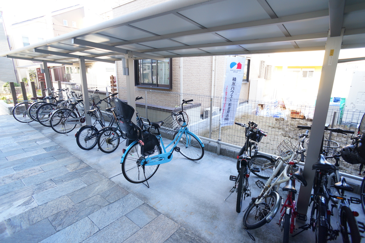 ＫＯＪＩＫＡ（こじか）の駐車場