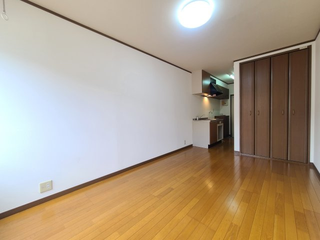 モンターニュの寝室|別号室の参考写真です。