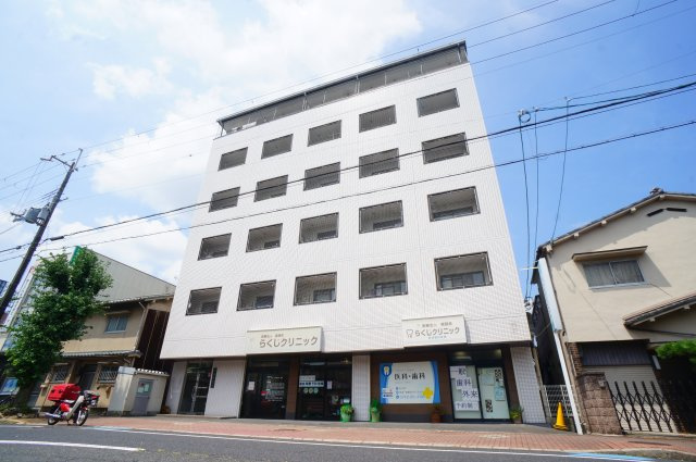 南新町ビルの外観