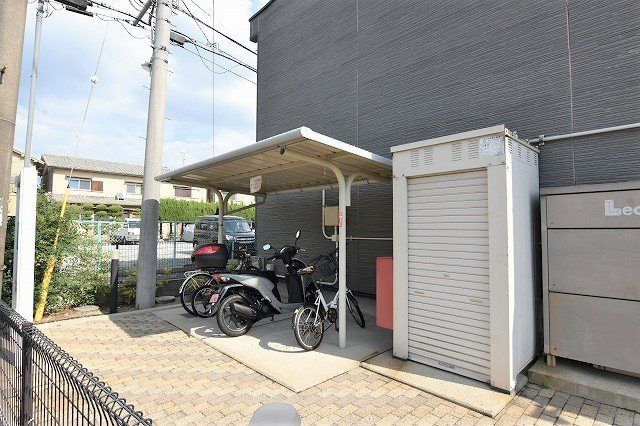 レオパレスナップ　シャンブルのその他|駐輪場