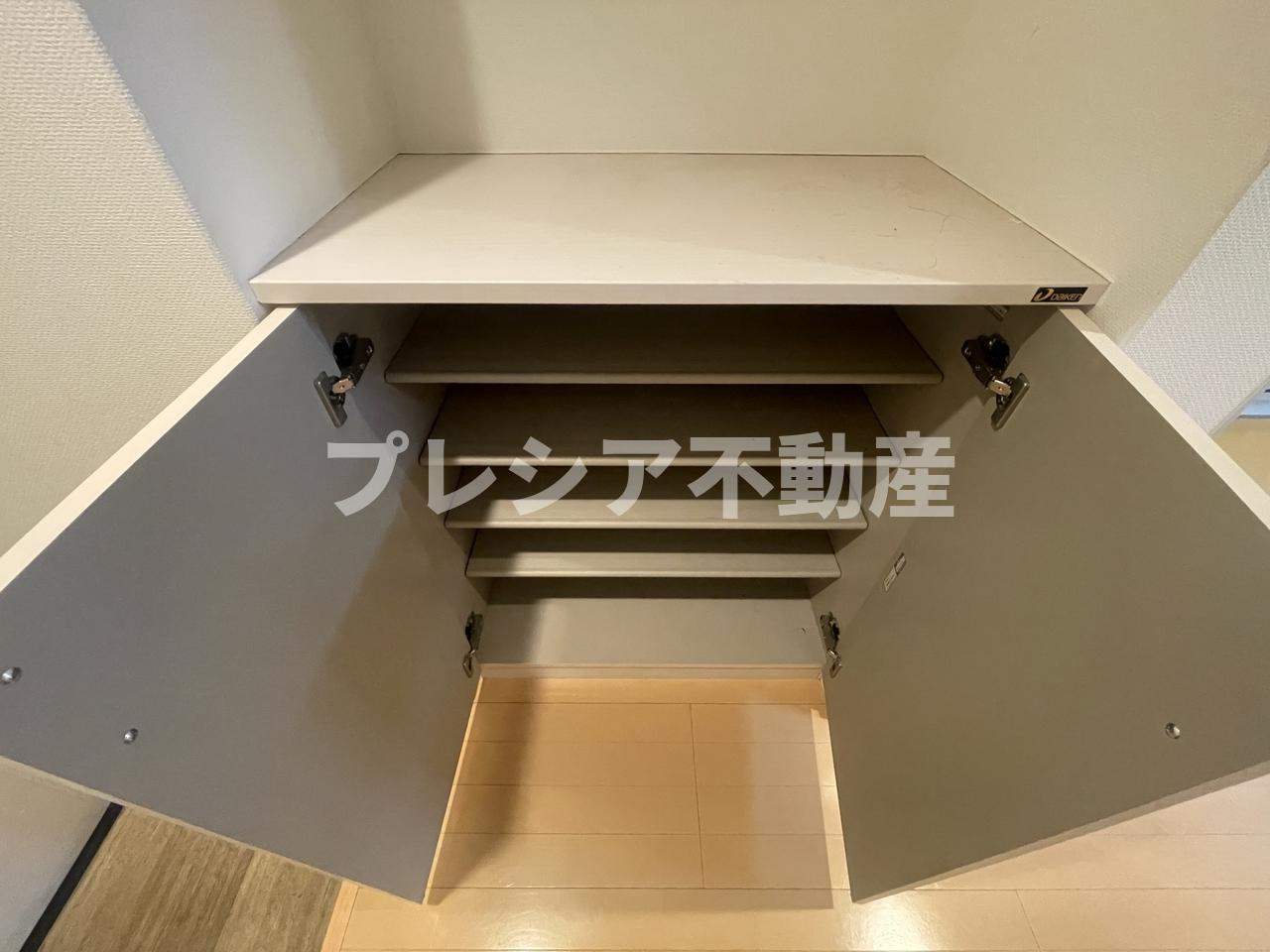 レジデンス甲子園口の収納