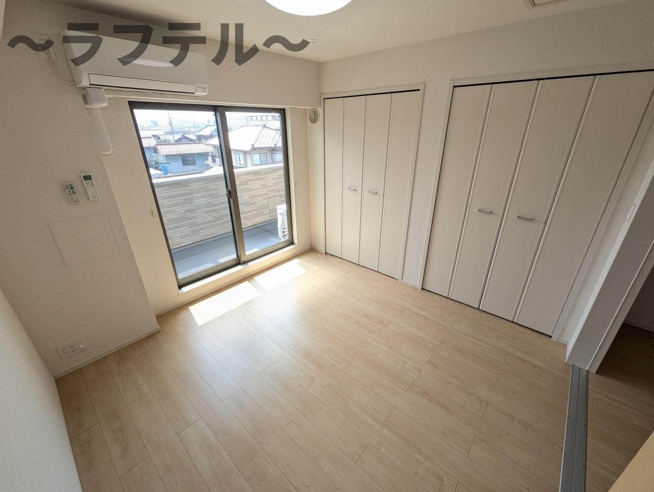 Ｆｅｌｉｃｉｔｅの居間・リビング|別部屋イメージ写真
