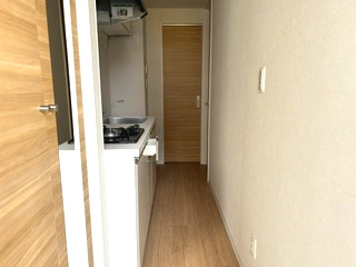 アヴェニール南浦和の玄関