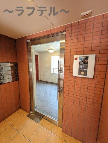 ジュピタームサシノのエントランス