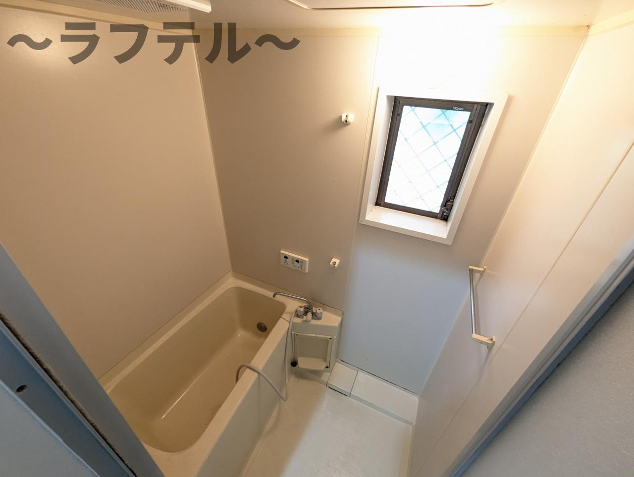 所沢市東狭山ケ丘２丁目のアパートの浴室|別部屋イメージ写真