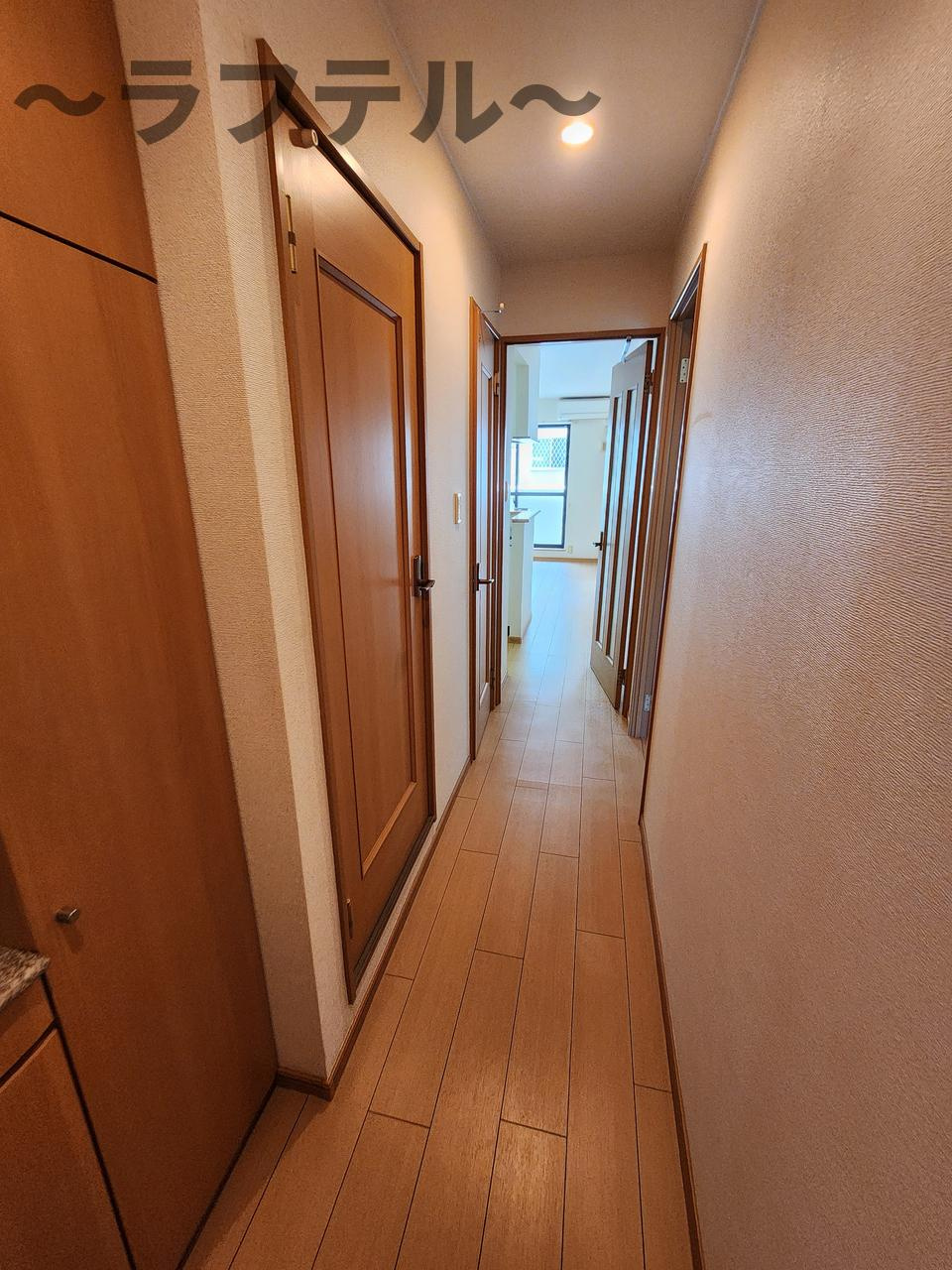 オネスティ　ユー　カレントの内装|別部屋イメージ写真　反転タイプ