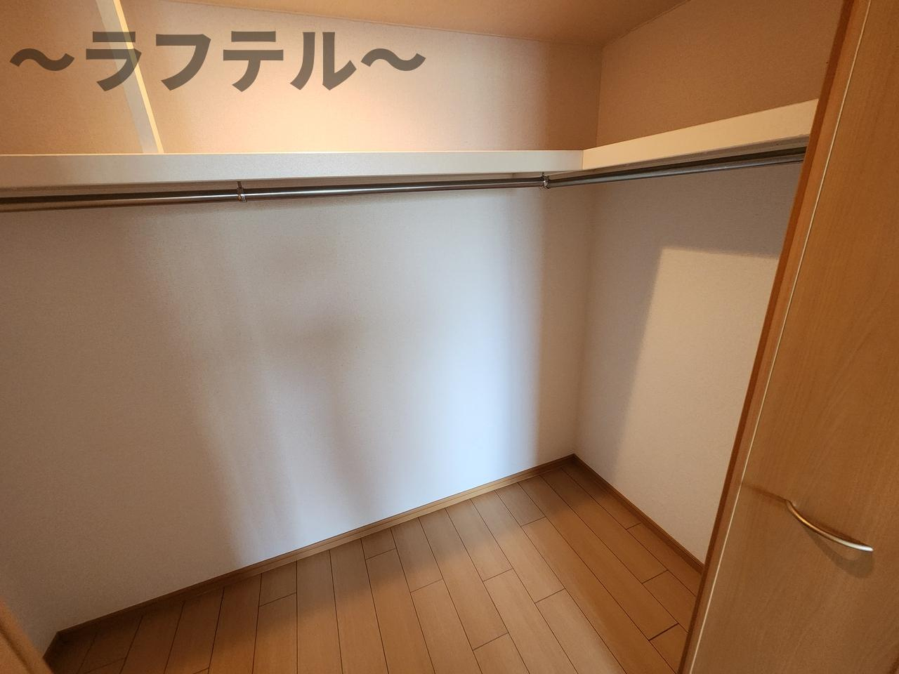オネスティ　ユー　カレントの収納|別部屋イメージ写真　反転タイプ
