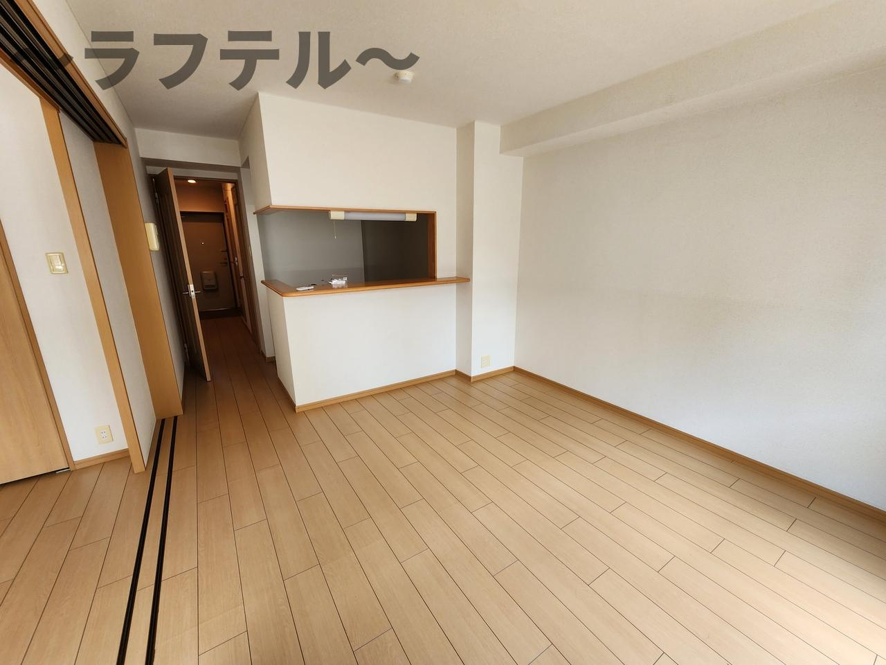 オネスティ　ユー　カレントの居間・リビング|別部屋イメージ写真　反転タイプ