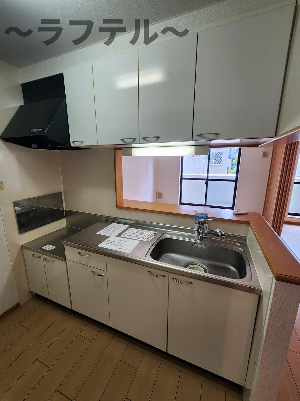 オネスティ　ユー　カレントのキッチン|別部屋イメージ写真　反転タイプ