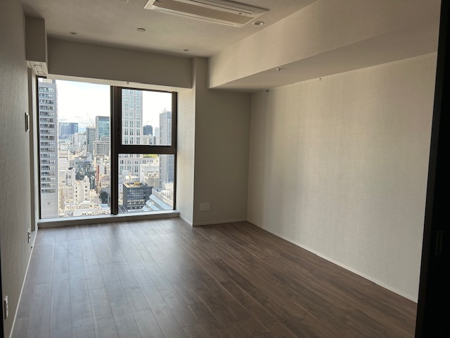 クラッシィタワー淀屋橋の居間・リビング