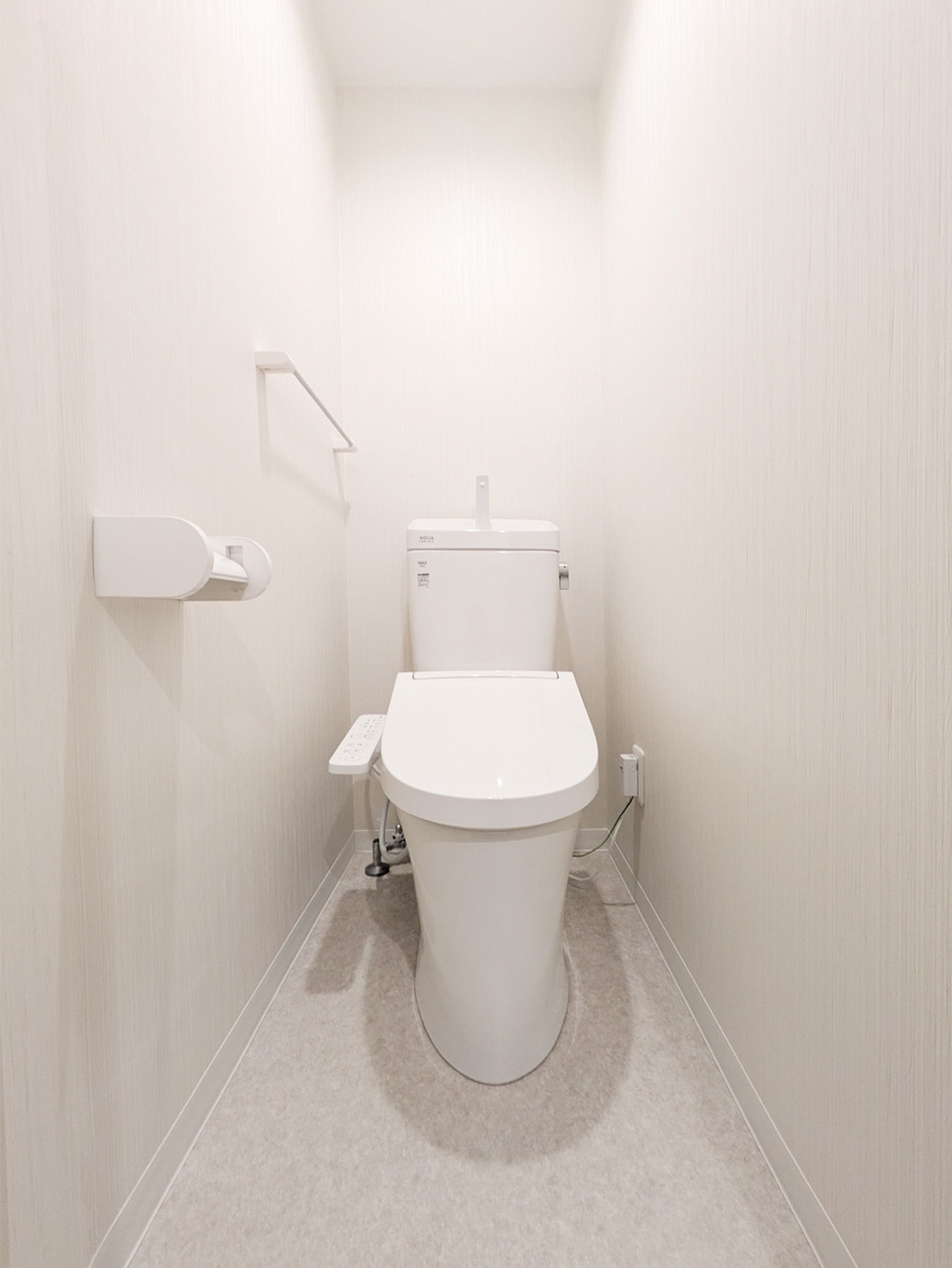 ニューライフ岡本のトイレ|清潔感のあるトイレです
