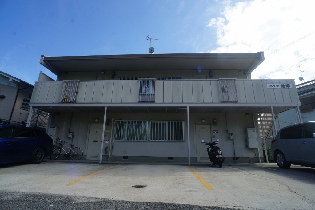 ボヌール菅原町のエントランス
