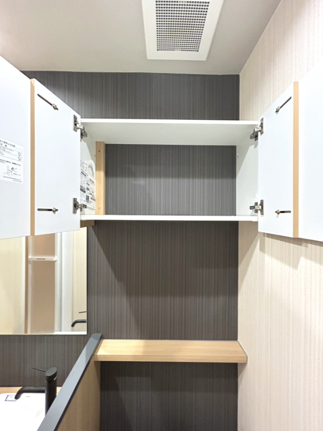 レジデンズ壱0・参（レジデンス國富）1階店舗の収納|お客様用トイレ収納スペース