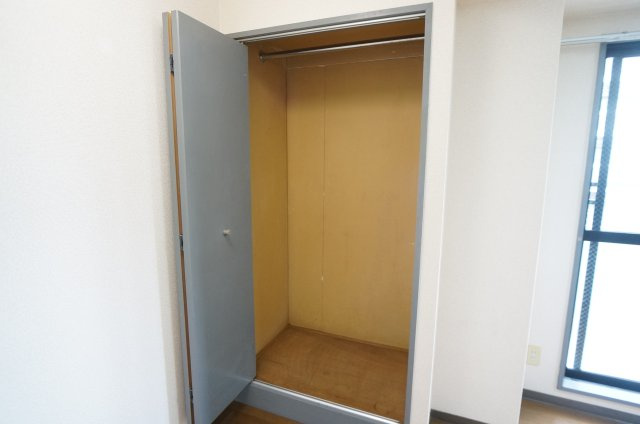 五位堂片岡マンションの収納
