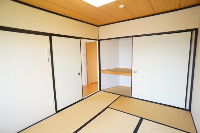 菅原三和マンションの和室