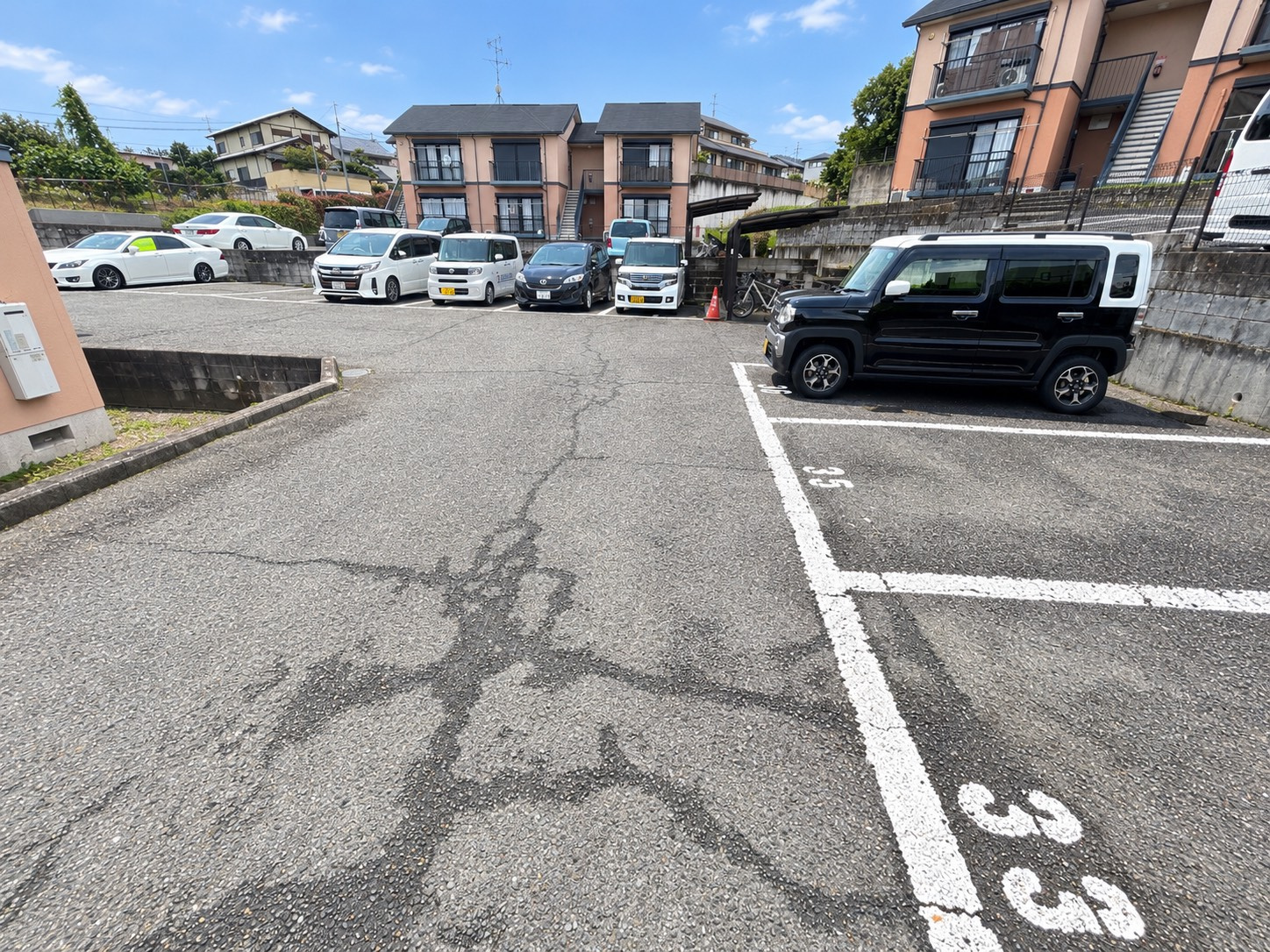 タモサーチＡの駐車場