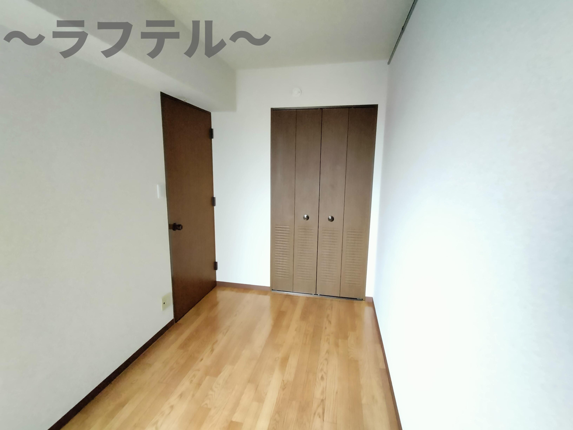 クレールメゾンの洋室