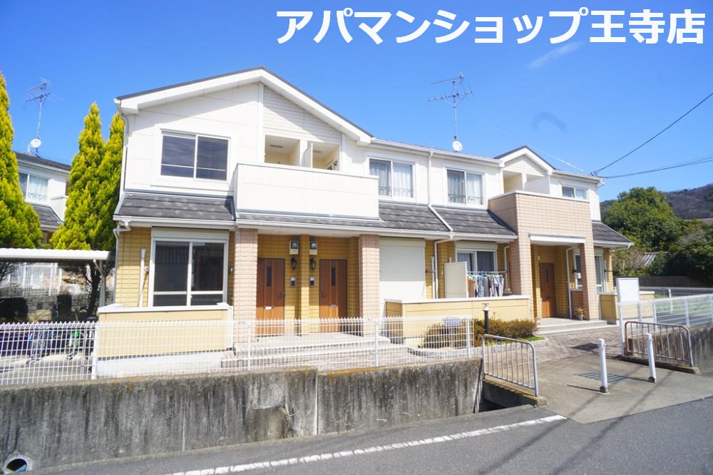 アンソレイエ　（平群町）の外観