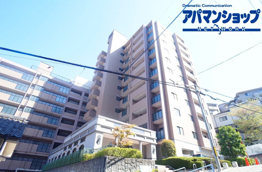 ライオンズヒルズ生駒の外観