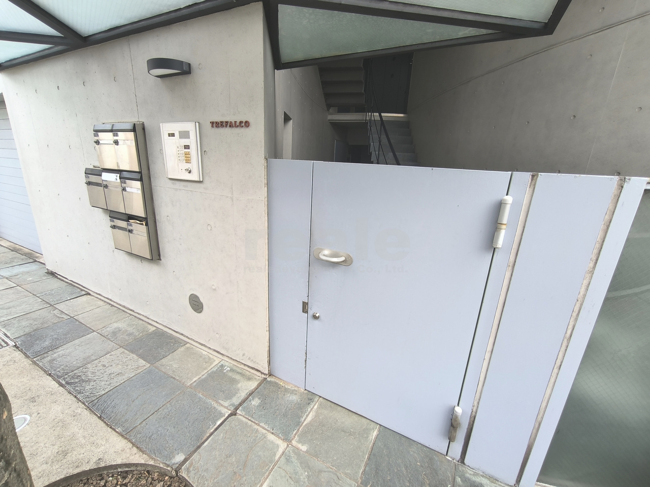 三鷹市新川６丁目の賃貸マンションのセキュリティ