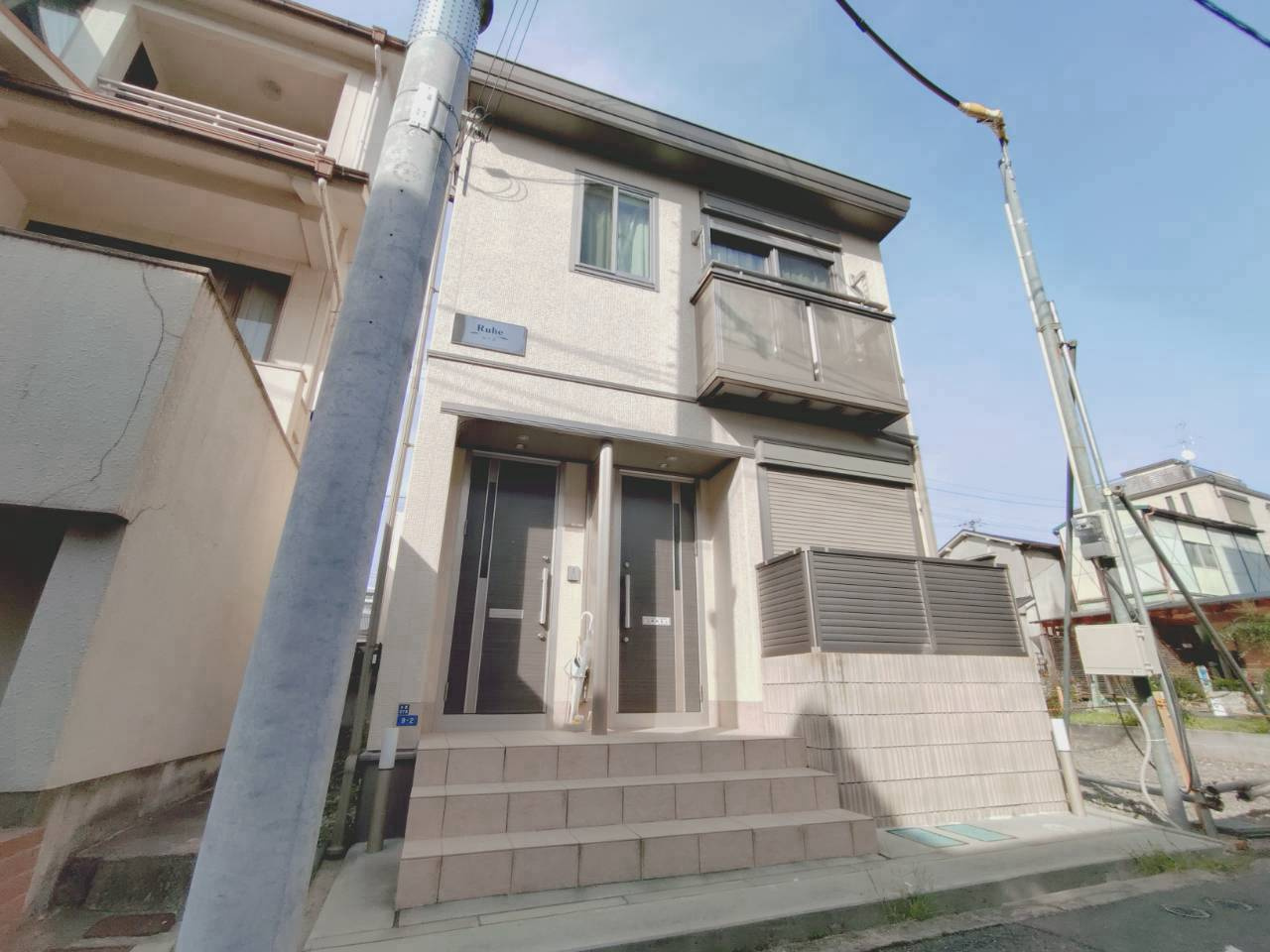 Ｒｕｈｅ（ルーエ）のエントランス