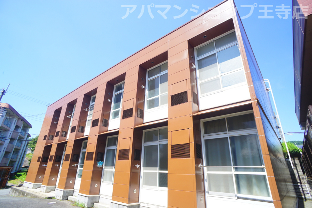 リアン三郷の外観