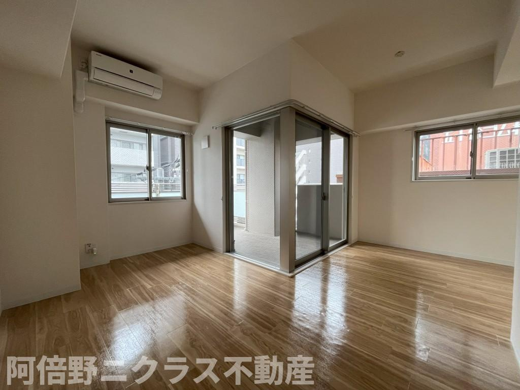 ラヴィベール上町台の居間・リビング
